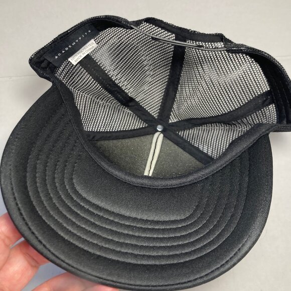 J Balvin Jose Tour Trucker Hat NWOT Snapback Mens Baseball Cap Black Reggaeton - Picture 7 of 12